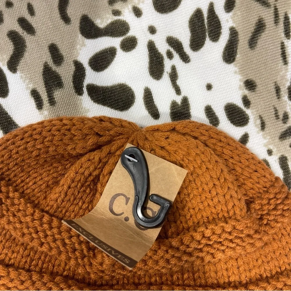 C.C  slouchy Knit Beanie - burnt Orange